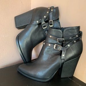 Steven by Steve Madden Thompson Black Bootie